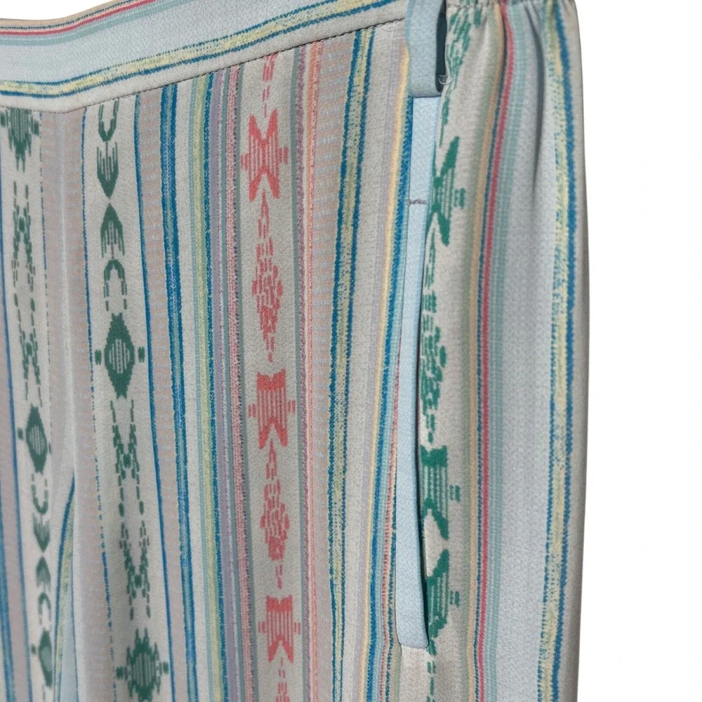 BCBGMaxAzria evokes relaxed